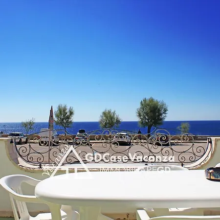 Gd Case Vacanza -panoramico Fronte Mare- *