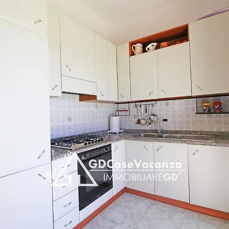 Apartamento Gd Case Vacanza -panoramico Fronte Mare- *