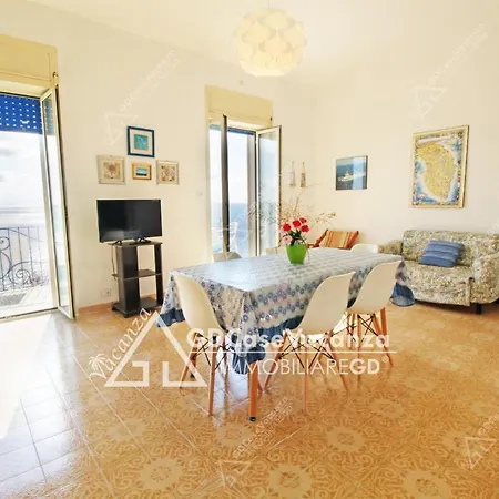 Apartamento Gd Case Vacanza -panoramico Fronte Mare- Santa Cesarea Terme